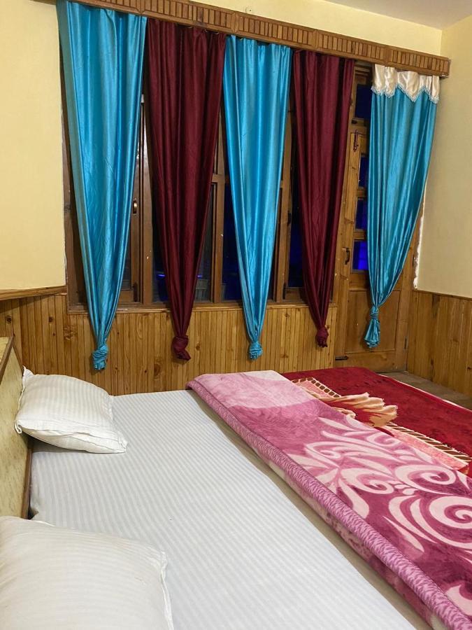 Hotel Deep Forest Касол Екстериор снимка
