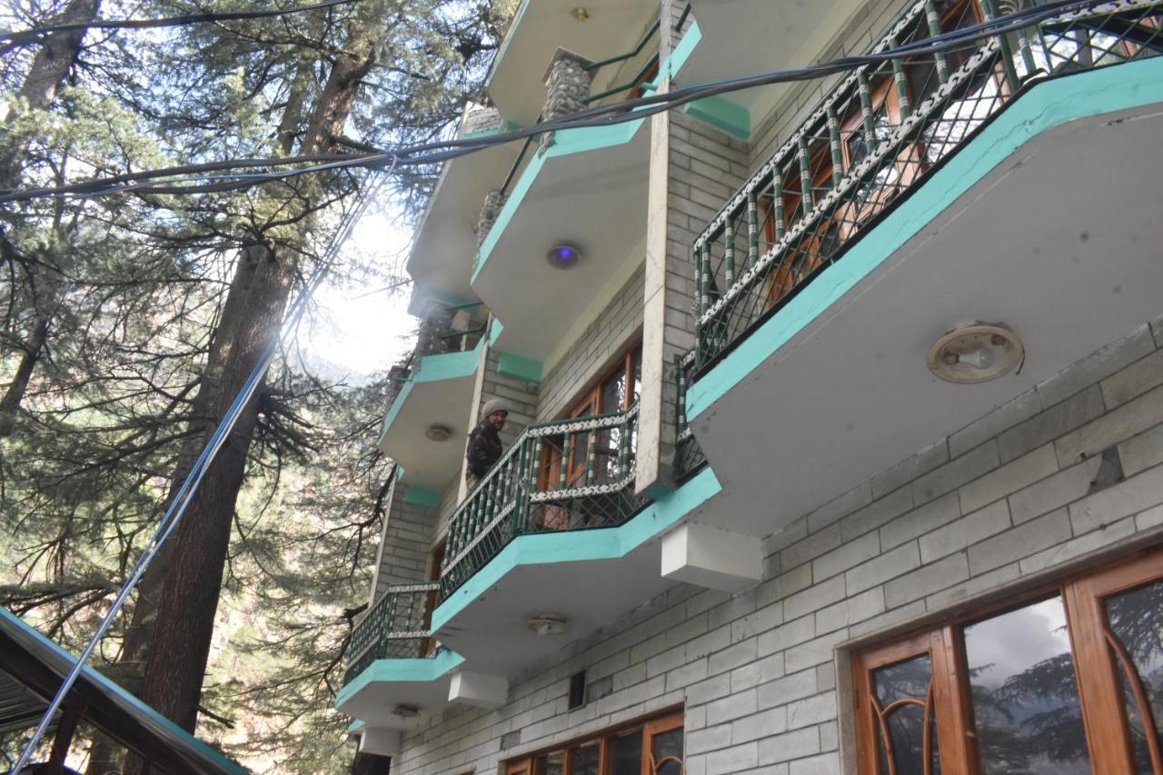 Hotel Deep Forest Касол Екстериор снимка