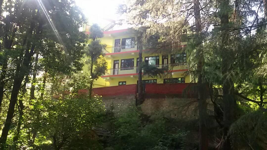 Hotel Deep Forest Касол Екстериор снимка