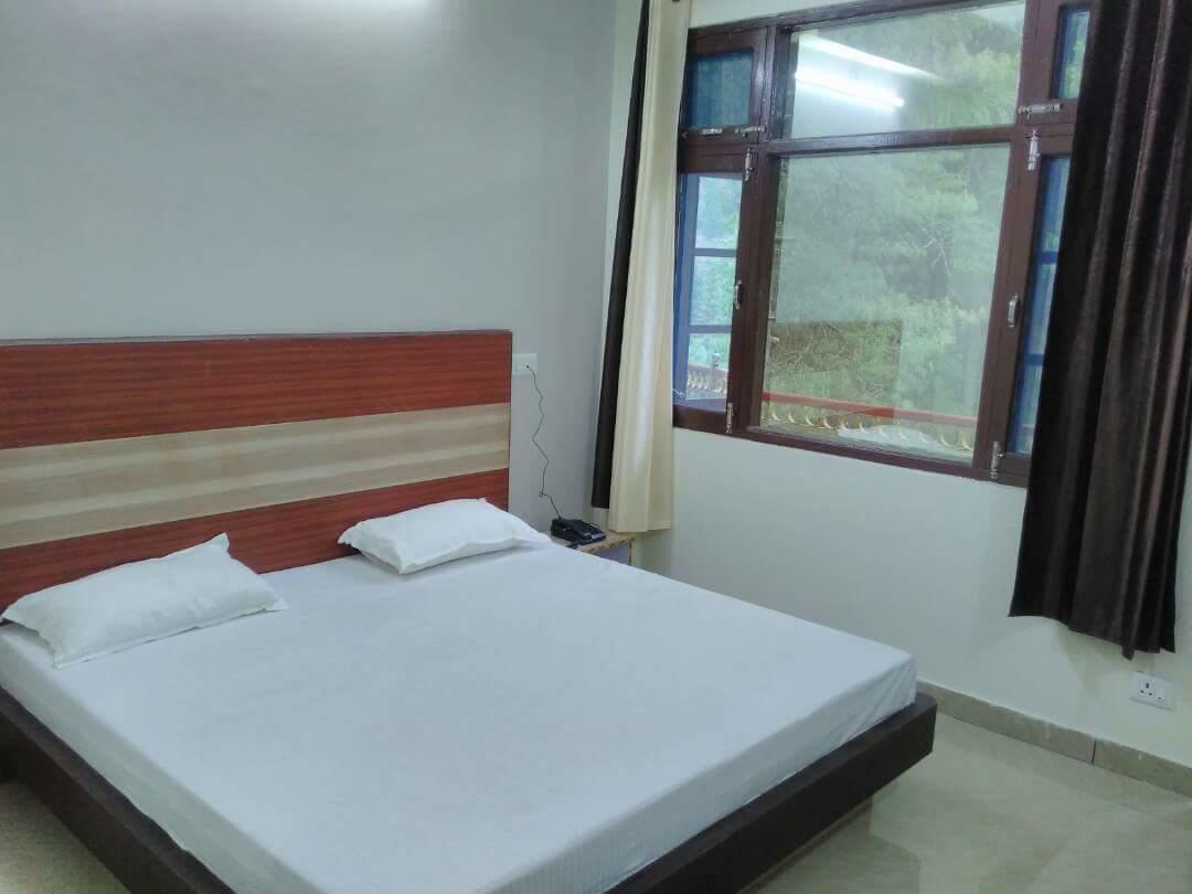 Hotel Deep Forest Касол Екстериор снимка